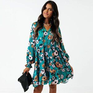 New Impressions Boutique Satin Shift Floral Dress NWT
